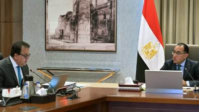 رئيس الوزراء يستعرض مقترح حزمة الحوافز الاستثمارية لقطاع الصحة