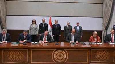 باستثمارات 4 مليار دولار ..  توقيع اتفاقية تطوير مشروع الهيدروجين الأخضر  بالتعاون مع شركة «أكوا باور» السعودية