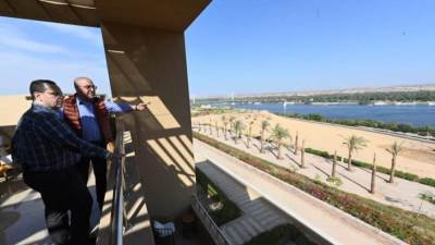 «الجزار» يوجه بالتسويق لمشروع الوحدات الفندقية والسياحة العلاجية بأسوان الجديدة 