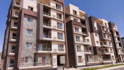 «مدبولي» يشهد تسليم عقود وحدات سكنية للمستحقين ضمن مبادرة «سكن لكل المصريين» بأكتوبر الجديدة