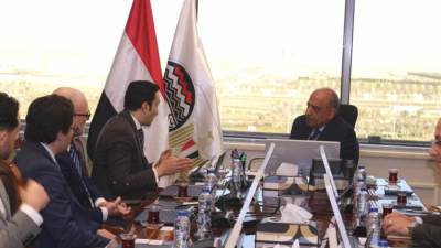 مباحثات مصرية نرويجية لإنشاء محطة إنتاج كهرباء بالطاقة الشمسية