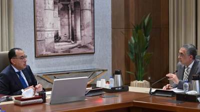 «مدبولى» يوجه بإقامة «مناطق حرة» داخل المدن الجديدة