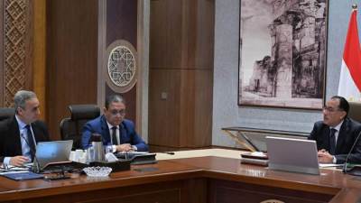 «مدبولى» يوجه جهاز حماية المستهلك  بإعداد تقرير دوري عن الجهود المبذولة لضبط الأسواق