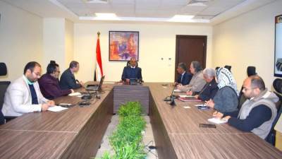 «الإسكان»و «العربية للتصنيع » تبحثان موقف التصنيع المحلي بمشروعات مياه الشرب والصرف الصحي