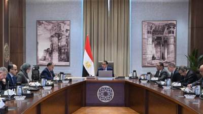 «مدبولى»يوجه بوضع خطة تنفيذية لتوطين تكنولوجيا صناعة الرقائق الإليكترونية