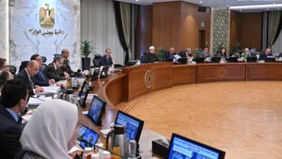 «الوزراء» يوافق على قانون إلغاء الإعفاءات من الضرائب والرسوم المقررة لجهات الدولة 