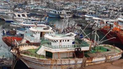 استمرار إغلاق ميناء الصيد البحرى ببرج البرلس وتوقف حركة الصيد