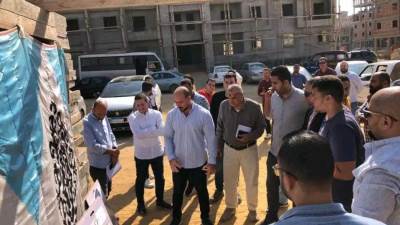 «الإسكان»: متابعة مستمرة للأعمال الجارى تنفيذها لإنهاء 100 ألف وحدة سكنية بحدائق العاصمة 