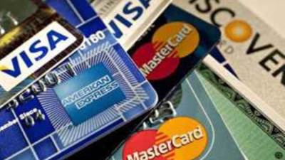 ضوابط جديدة من البنك المركزى بخصوص استخدام البطاقات الائتمانية بالخارج