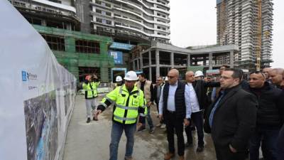 «الجزار» يوجه بسرعة بدء تنفيذ بحيرات العلمين «كريستال لاجون»