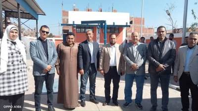 رئيس الجهاز التنفيذي لمياه الشرب  يتفقد مشروعات «حياة كريمة» بالقليوبية