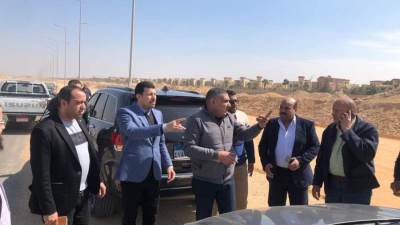 مسئولو الإسكان يتفقدون مشروعات المرافق بالمرحلة العاجلة بمدينة سفنكس الجديدة