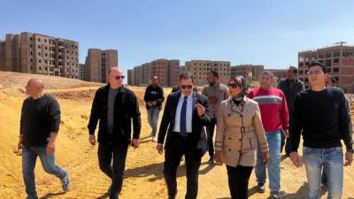 نائب رئيس اقتصادية قناة السويس ورئيس الجهاز  يتفقدان المرحلة العاجلة بالسويس الجديدة