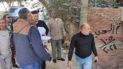 تنفيذ قرارات سحب واسترداد قطع أراضٍ مخالفة بمدينتي العبور و15 مايو