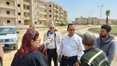 رئيس جهاز الشروق يتفقد الحالة العامة بالمنطقتين الرابعة والخامسة عمارات بالمدينة