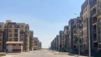 وزير الإسكان يتابع موقف مشروعات الإسكان والطرق والمرافق بعددٍ من المدن الجديدة