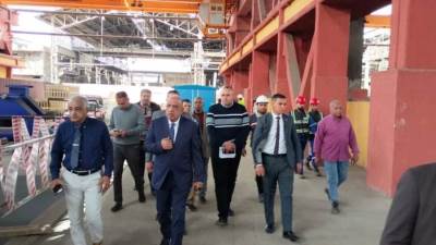 «قطاع الأعمال»: التعاقد مع شريك مصري لإدارة مصانع البليت