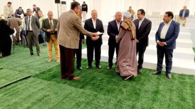 تسليم عقود  109 شقة للمتضررين من شاغلي المباني المتعارضة مع مسار القطار الكهربائي