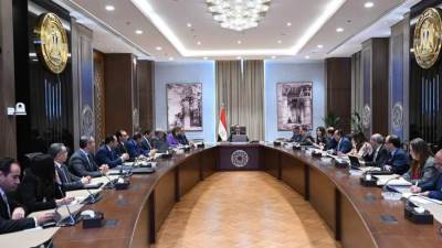 مدبولى: برنامج «الطروحات الحكومية» يساهم فى تعزيز مشاركة القطاع الخاص فى الاقتصاد