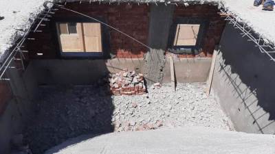 أجهزة مدن 6 أكتوبر والشروق وبدر تزيل مخالفات بناء لمخالفة شروط التراخيص