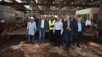 وزير النقل يتفقد موقع إنشاء ورشة  لصيانة عربات القطارات الروسية /المجرية  في مصر