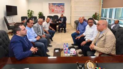 وزير الإسكان يعقد اجتماعا بمقر جهاز مدينة العلمين الجديدة لمتابعة معدلات إنجاز المشروعات الجارى تنفيذها