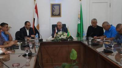 محافظ الجيزة يوجه ببدء أعمال تطوير الطريق السطحي أسفل محور كمال عامر ببولاق الدكرور