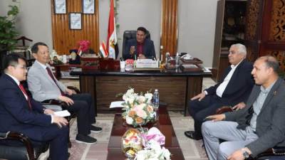 مدينة بني سويف الجديدة تستقبل وفداً صينيا لبحث أوجه الاستثمار الصيني بالمدينة  