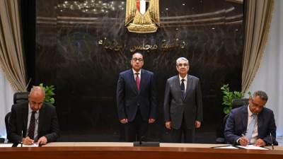 باستثمارات 9 مليار دولار .. شركة «سكاتك» النرويجية تستلم أرض مشروعات إنتاج الكهرباء من طاقة الرياح بغرب سوهاج 