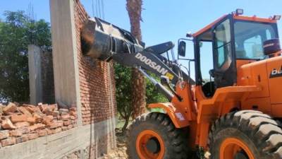 خلال الأسبوع الأخير من الموجة 22 .. إزالة 2297 مبنى مخالف و استرداد 2316 فدان بعد إزالة 890 حالة تعد على أراضي زراعية