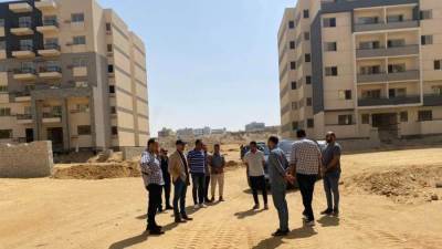 رئيس جهاز القاهرة الجديدة يتابع تنفيذ طرق  بالتجمع السادس ووحدات «سكن لكل المصريين»