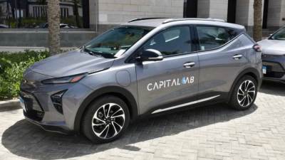 الاربعاء المقبل .. بدء التشغيل التجريبي للمرحلة الأولى من السيارات الكهربائية بالعاصمة الإدارية 