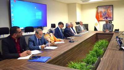 «الإسكان»:تنفيذ 167 ألف وصلة صرف صحي منزلية لخدمة 124 منطقة ريفية