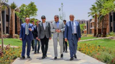 بحضور المهندس خالد عباس .. «بترهوم»المطور الأول بالعاصمة يحتفل ببداية الحياة بمشروع «ميدتاون فيلا »