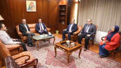 محافظ المنوفية يبحث مع صندوق التنمية الحضرية تنفيذ المرحلة الثانية لتطوير المناطق غير المخططة