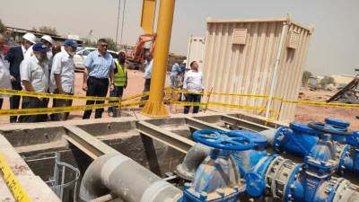 رئيس جهاز 6 أكتوبر يتابع سير العمل بمحطة مياه الشرب وتوسعاتها