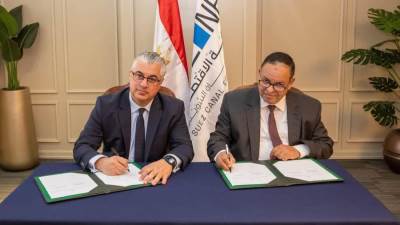 «اقتصادية السويس» توقع بروتوكول تعاون مع مصلحة الجمارك لتطوير وميكنة الخدمات الجمركية