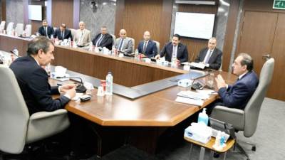 البترول: توصيل الغاز الطبيعي لـ841  قرية ضمن المرحلة الأولى لمبادرة «حياة كريمة»