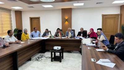 «بهجات» يتابع موقف تنفيذ مشروعات المرافق بالمناطق المضافة لمدينة العبور الجديدة