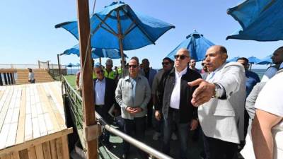 «الجزار» و«الشريف»  يتفقدان مشروع توسعة كورنيش الإسكندرية من المنتزه إلى فندق المحروسة