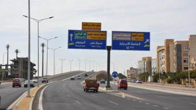 «الجزار»: تطوير شامل لجميع محاور القاهرة الجديدة وربطها بالطرق الرئيسية