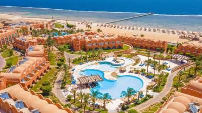 فصل الكهرباء  للمرة الأولى عن مدينة مرسى علم والقرى السياحية بالكامل