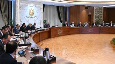 رئيس الوزراء يتابع موقف سداد مستحقات الكهرباء لدى الوزارات والجهات الحكومية