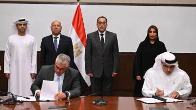 توقيع العقد النهائي بين موانئ البحر الأحمر ومجموعة أبوظبي لتطوير محطات السفن السياحية باستثمارات 4.7 مليون دولار 