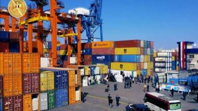 «المالية»: 17مليار دولار إجمالى قيمة البضائع المفرج عنها منذ شهر أبريل الماضى وحتى الآن