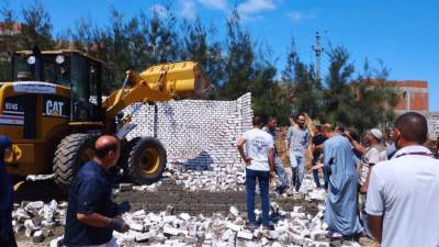  «حماية الأراضي» تتابع أعمال الحفاظ على الرقعة الزراعية وإزالة التعديات عليها خلال أيام عيد الأضحي