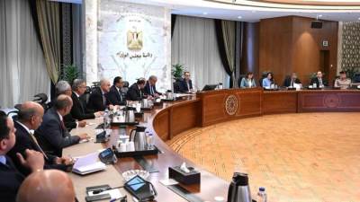 رئيس الوزراء يترأس اجتماع اللجنة العليا لضبط الأسواق وأسعار السلع