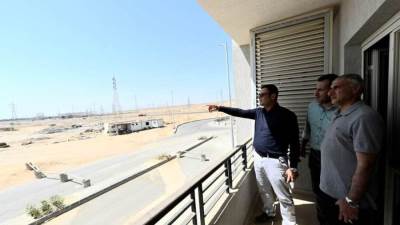 فى أولى زياراته الميدانية .. وزير الإسكان يتفقد وحدات «سكن لكل المصريين» بمدينة العاشر 