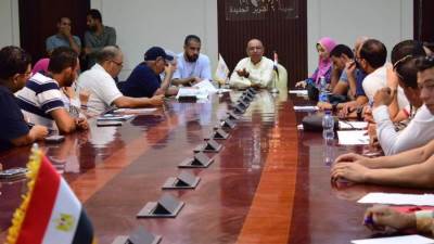 رئيس جهاز مدينة أكتوبر الجديدة يلتقي مسئولي الشركات المنفذة لوحدات «سكن لكل المصريين» لمتابعة الموقف التنفيذي   