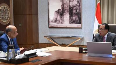 «مدبولى» خلال لقائه بوزير الكهرباء يشدد بالالتزام بوقف تخفيف الأحمال بنهاية 2024